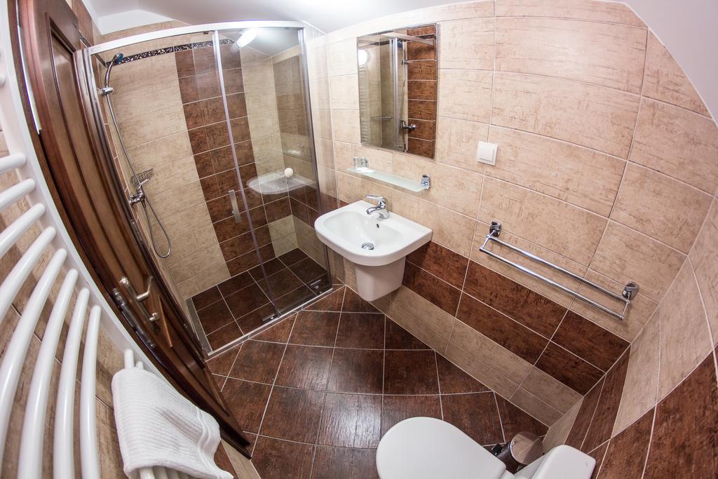 Penzion Altmayer Banská Štiavnica エクステリア 写真